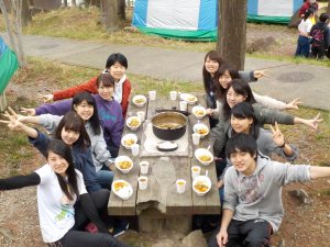 写真：飯ごう炊さんの様子