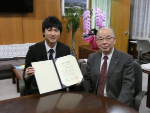 写真：学長との懇談の様子①