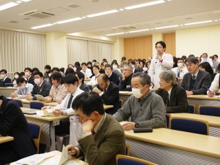 写真：質疑応答の様子