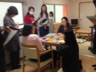 療養者宅への訪問シミュレーションの様子 写真:療養者宅への訪問シミュレーションの様子