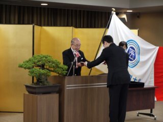 写真：学位記授与の様子