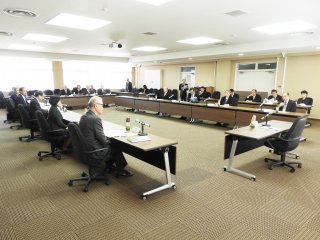 写真：会議の様子