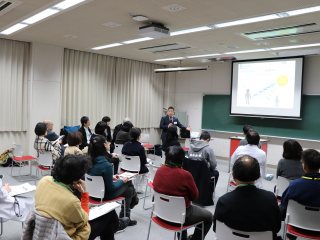 講演の様子 写真:講演の様子