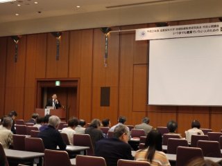 講演の様子 写真:講演の様子
