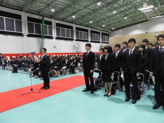 写真：入学生宣誓