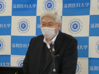 写真：田中病院長開会挨拶