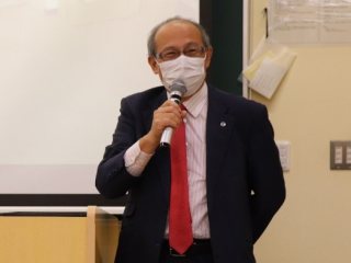 上本学長による開会の挨拶 上本学長による開会の挨拶