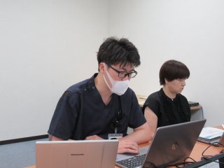 澤野理学療法士