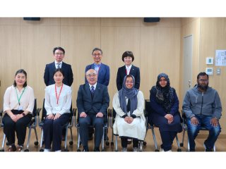 開講式後の集合写真 開講式後の集合写真