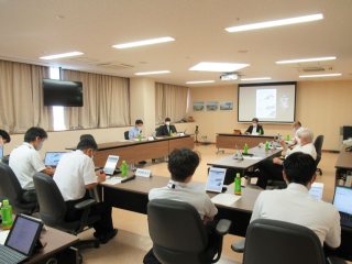 協議会の様子 協議会の様子