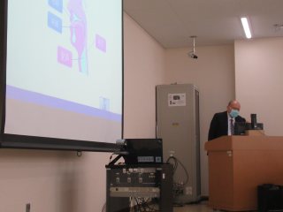 耳鼻咽喉科・頭頸部外科　竹中教授の講演