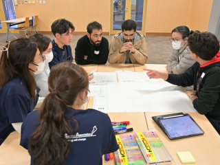 避難所運営シミュレーションゲーム１