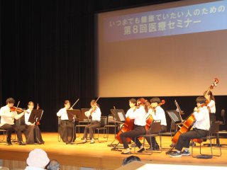 本学管弦楽団　演奏