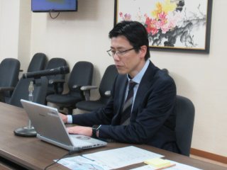 演題「花粉症」：本院耳鼻咽喉科・頭頸部外科　戸嶋先講師