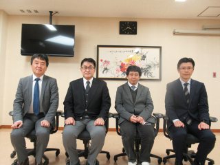 本院関係教員集合写真